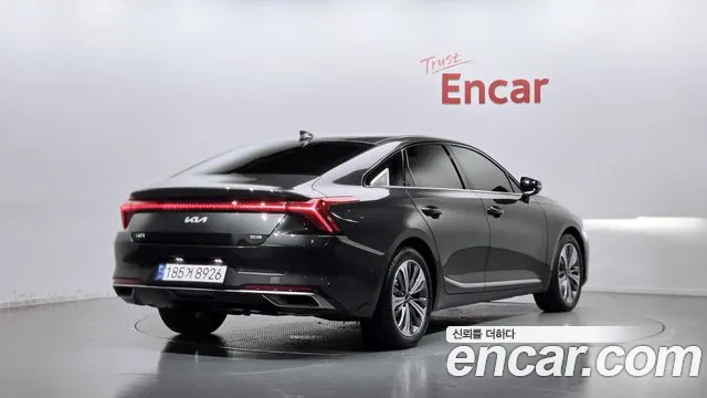 Kia K8 Hybrid — Фото автомобиля 2