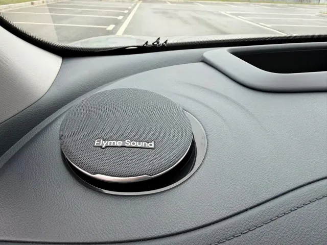 Geely Galaxy E5 — Фото автомобиля 10