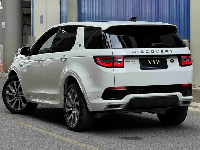 Land Rover Discovery Sport — Фото автомобиля 5