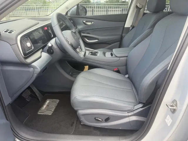 BYD Seal 05 DM-i — Фото автомобиля 9