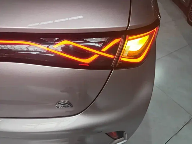 BYD Dolphin — Фото автомобиля 7