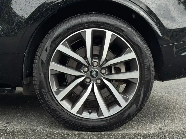 Land Rover Discovery — Фото автомобиля 24