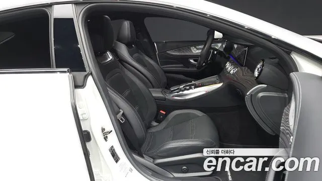 Mercedes-Benz AMG GT 4 двери 43 4MATIC+ — Фото автомобиля 9