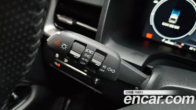 KG_Mobility_Ssangyong Rexton Новый Rexton Sport Khan Дизель 2.2 4WD — Фото автомобиля 27