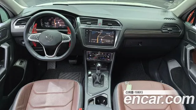 Volkswagen Tiguan — Фото автомобиля 7