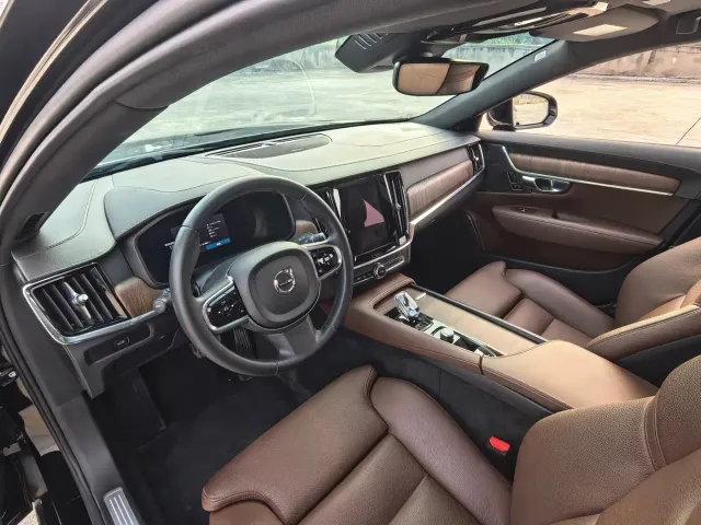 Volvo S90 — Фото автомобиля 6