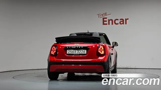 MINI Cooper Convertible 4th Gen — Фото автомобиля 4