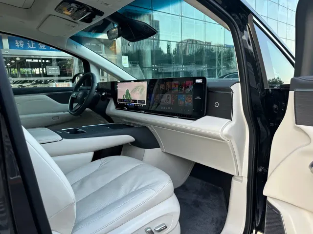 Buick Zhijing Shijia — Фото автомобиля 10