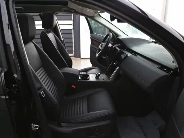 Land Rover Discovery Sport — Фото автомобиля 23