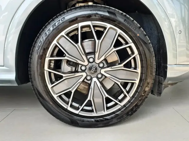 Audi Q5L — Фото автомобиля 16