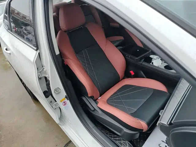 Changan Eado — Фото автомобиля 24