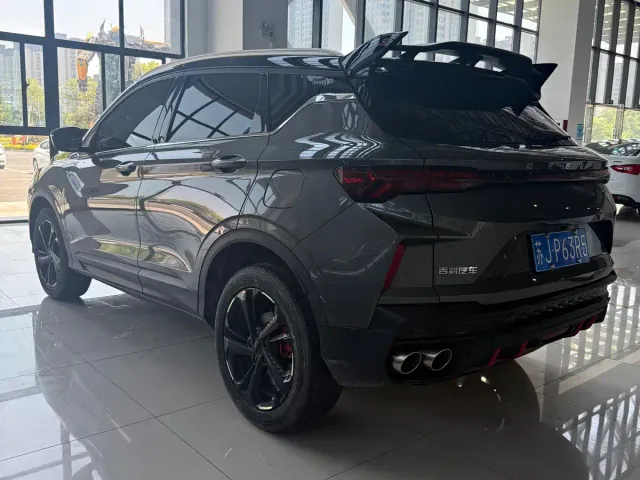 Geely Binyue — Фото автомобиля 6