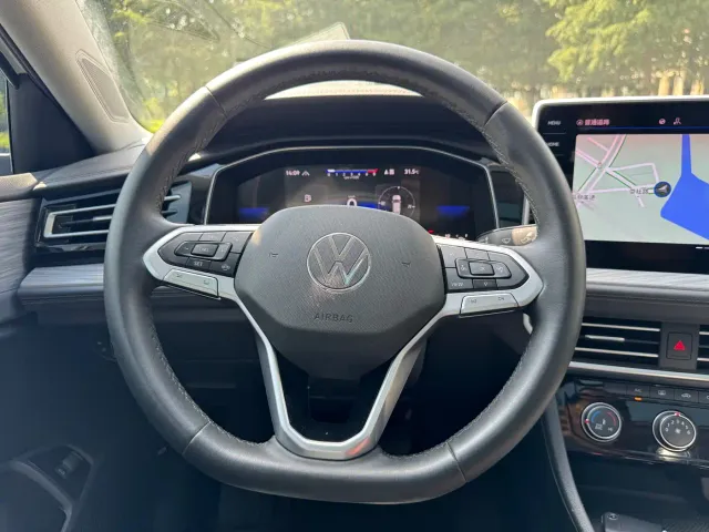 Volkswagen Sagitar — Фото автомобиля 11