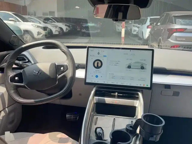 Arcfox Alpha S5 — Фото автомобиля 9
