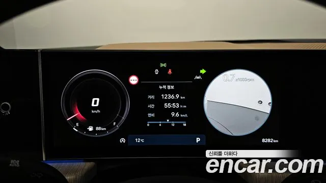 Hyundai Sonata — Фото автомобиля 8