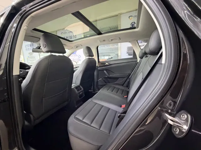 Volkswagen Tharu — Фото автомобиля 7