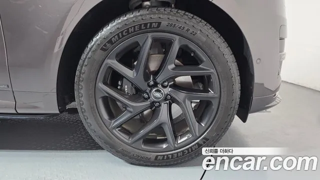 Land Rover Range Rover Sport — Фото автомобиля 5