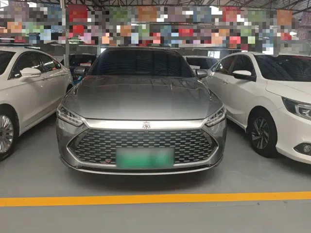 BYD Qin PLUS — Фото автомобиля 24