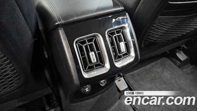 Kia Sorento Sorento 4-е поколение Бензин 2.5T 2WD — Фото автомобиля 25
