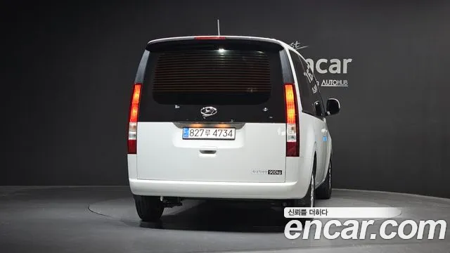 Hyundai Staria Staria Карго 3 места — Фото автомобиля 4