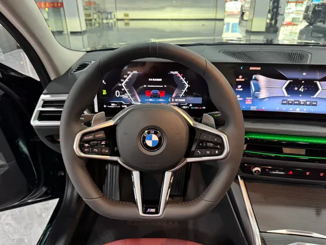 BMW 3 Series — Фото автомобиля 11