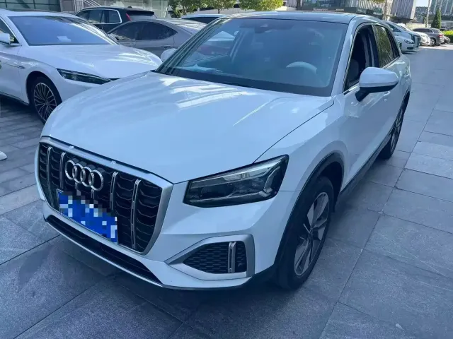 Фотография автомобиля — Audi Q2L
