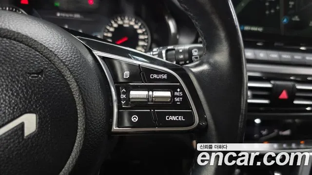 Kia Seltos — Фото автомобиля 23