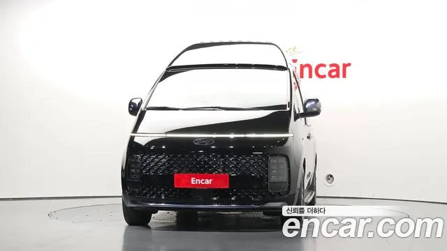 Hyundai Staria Staria — Фото автомобиля 3