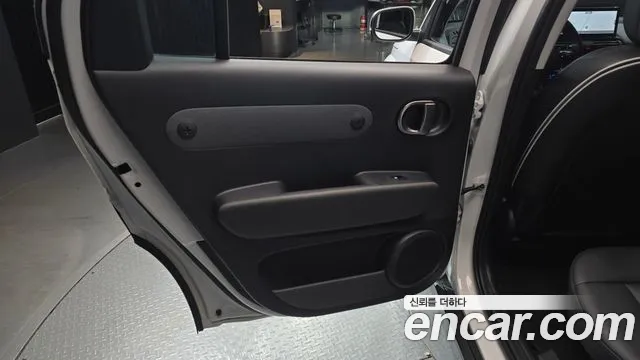 Hyundai Casper Electric — Фото автомобиля 14