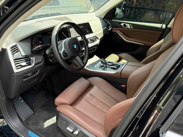 BMW X5 — Фото автомобиля 7