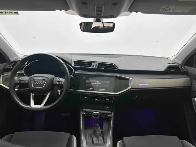 Audi Q3 — Фото автомобиля 15