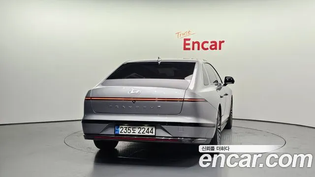 Hyundai Grandeur — Фото автомобиля 4