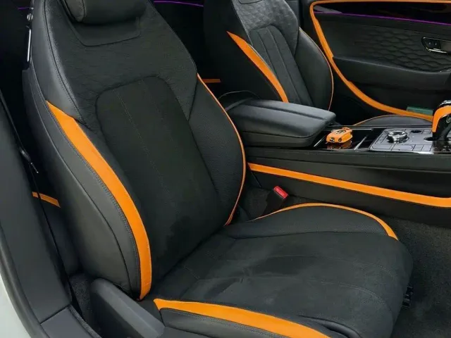 Bentley Continental Plug-in Hybrid — Фото автомобиля 9