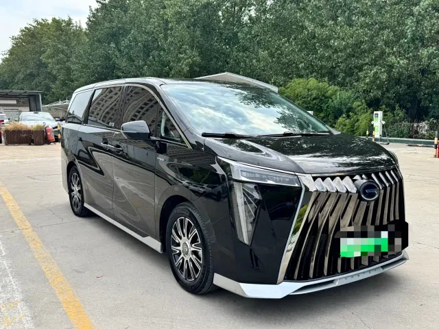 GAC Trumpchi E9 — Фото автомобиля 18