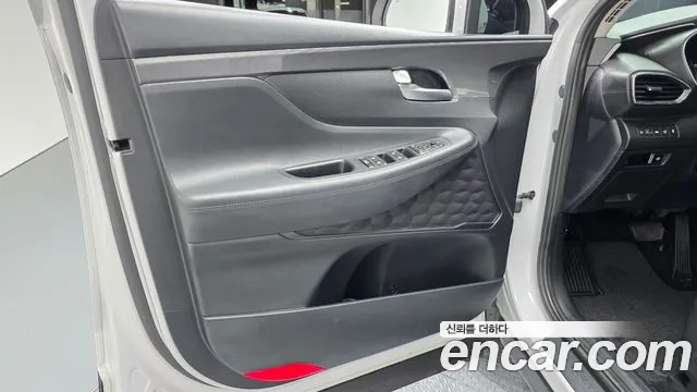 Hyundai Santafe Новый Santa Fe Бензин 2.5T 2WD — Фото автомобиля 22