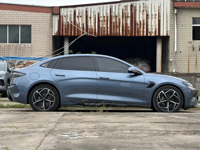 BYD Seal — Фото автомобиля 7