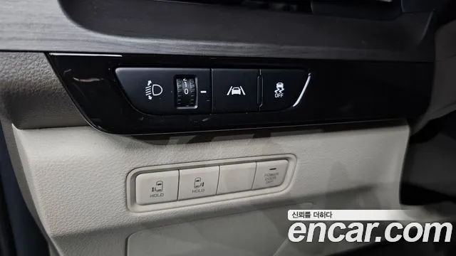 Kia Canival Carnival 4 поколение 9 мест Prestige — Фото автомобиля 27