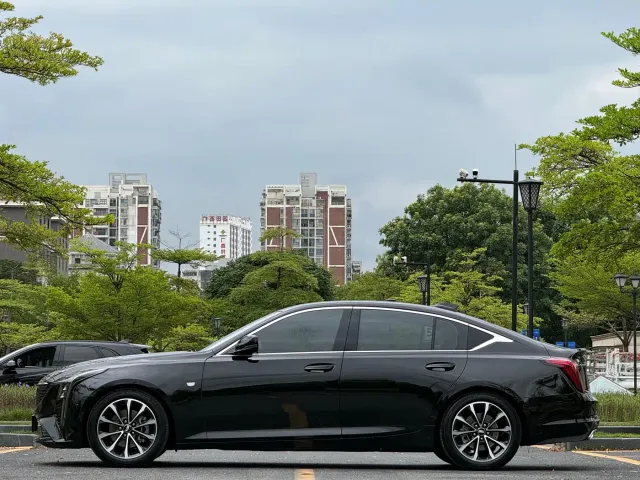 Cadillac CT5 — Фото автомобиля 7