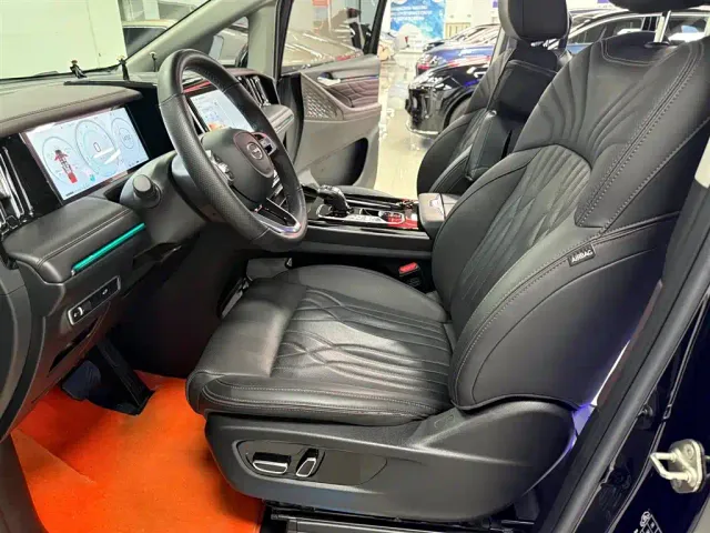 GAC Trumpchi M8 — Фото автомобиля 10