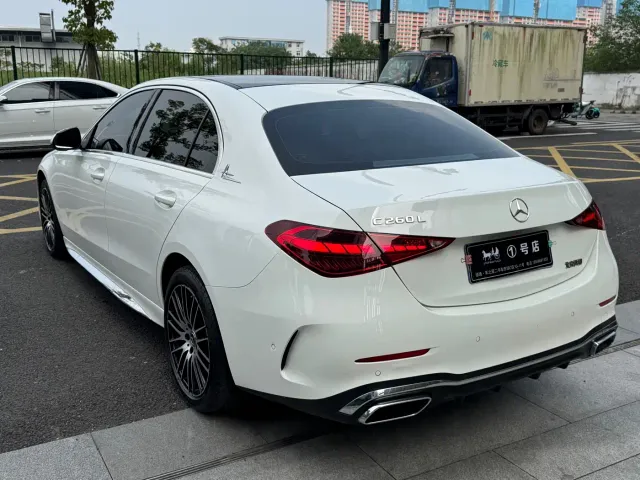 Mercedes-Benz C-Class — Фото автомобиля 6