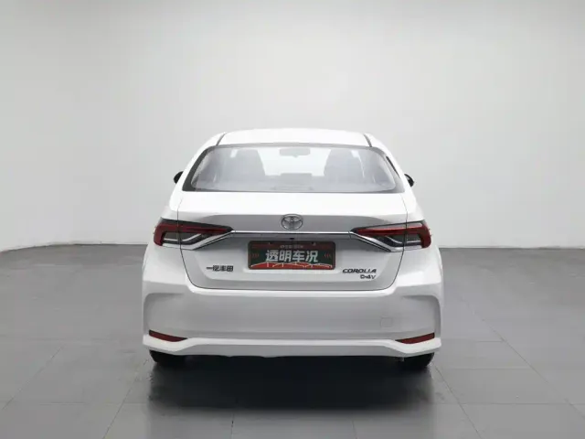Toyota Corolla — Фото автомобиля 4