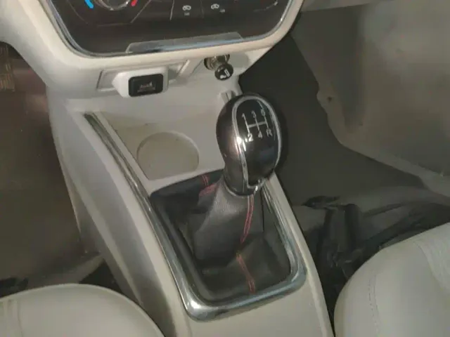 Jinbei New Hiace S — Фото автомобиля 13