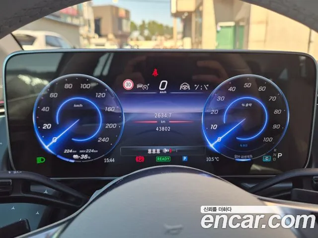 Mercedes-Benz EQE V295 — Фото автомобиля 9