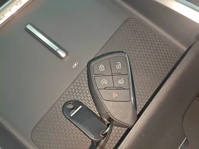 Buick LaCrosse — Фото автомобиля 8