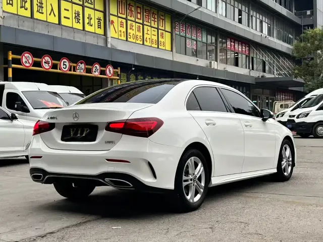 Mercedes-Benz A-Class — Фото автомобиля 7