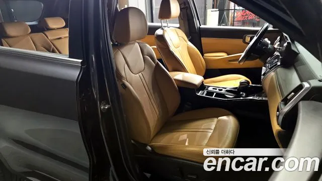 Kia Sorento Sorento 4-е поколение Дизель 2.2 2WD — Фото автомобиля 12