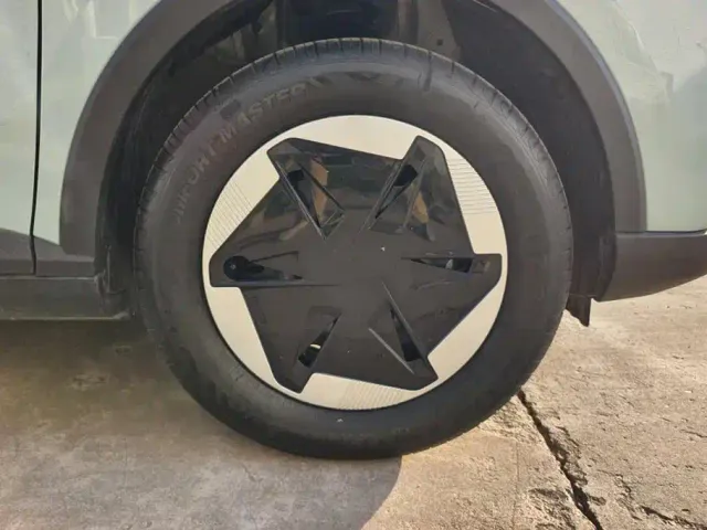 Geely Geometry E Firefly — Фото автомобиля 6