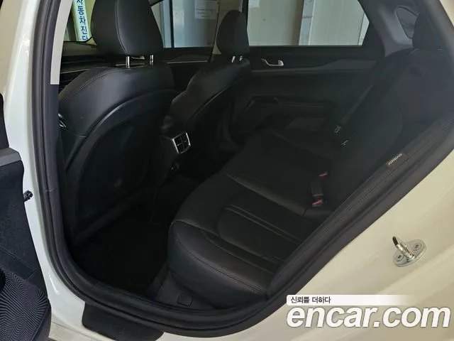 Kia K5 Generation 3 — Фото автомобиля 16