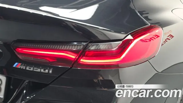 BMW 8 Series G15 — Фото автомобиля 8