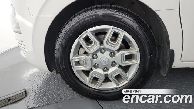 Hyundai Staria Staria Карго 3 места — Фото автомобиля 5